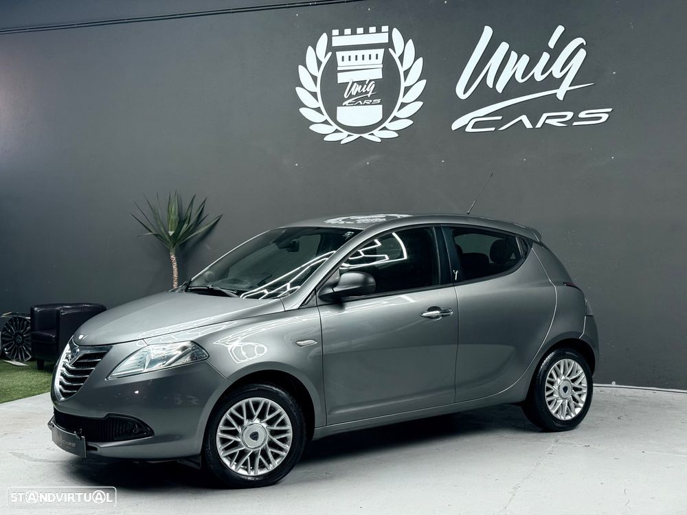 Lancia Ypsilon 1.3 MultiJet Gold - 1