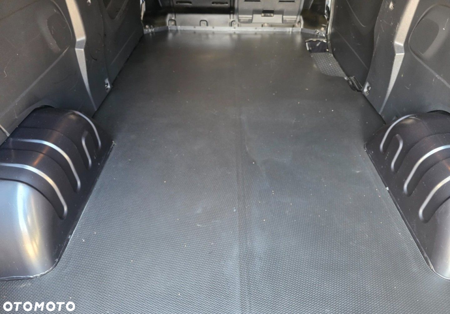 Renault Trafic - 31