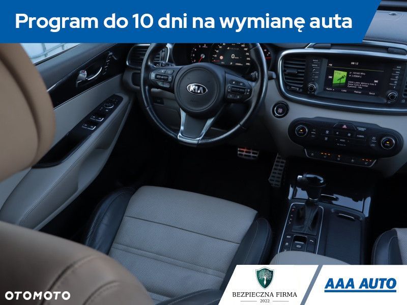 Kia Sorento - 9