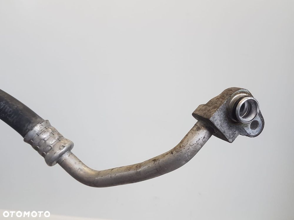TOYOTA COROLLA VERSO 04- 2.2D PRZEWÓD KLIMATYZACJI - 4