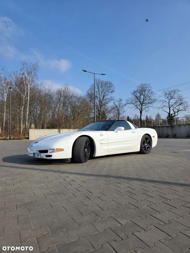 Chevrolet Corvette 5.7 - 2