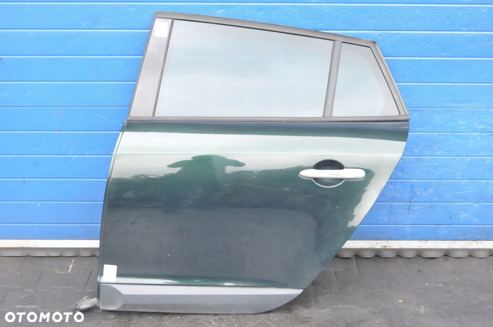 RENAULT MEGANE III DRZWI LEWY TYŁ LEWE TYLNE KOMBI - 1