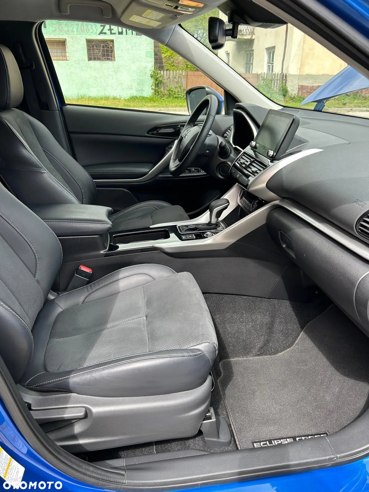 Mitsubishi Eclipse Cross - 12