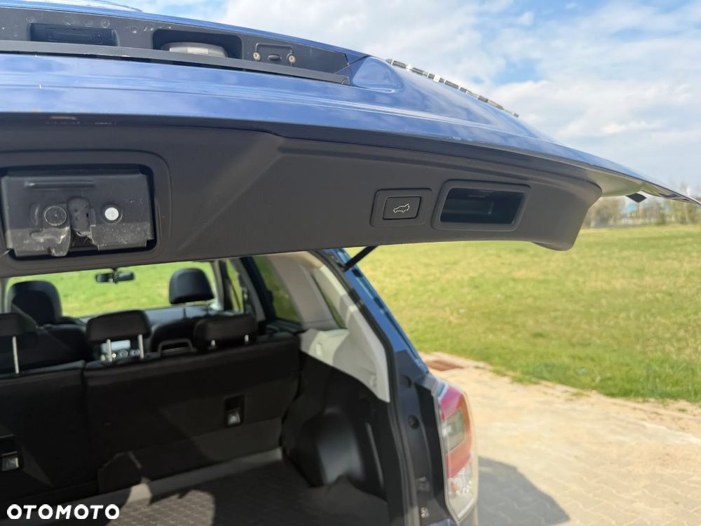 Subaru Forester 2.0 XT Comfort Lineartronic - 18