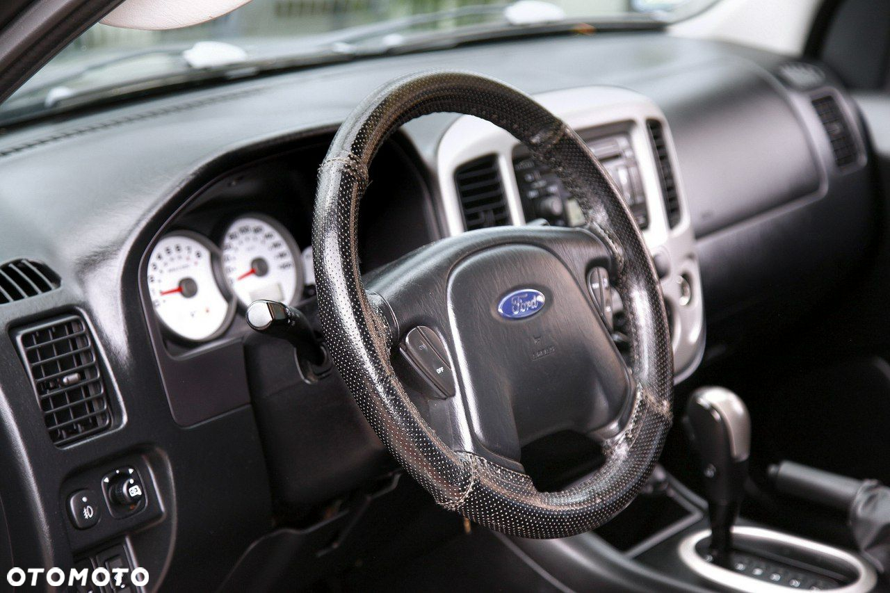 Ford Maverick - 18