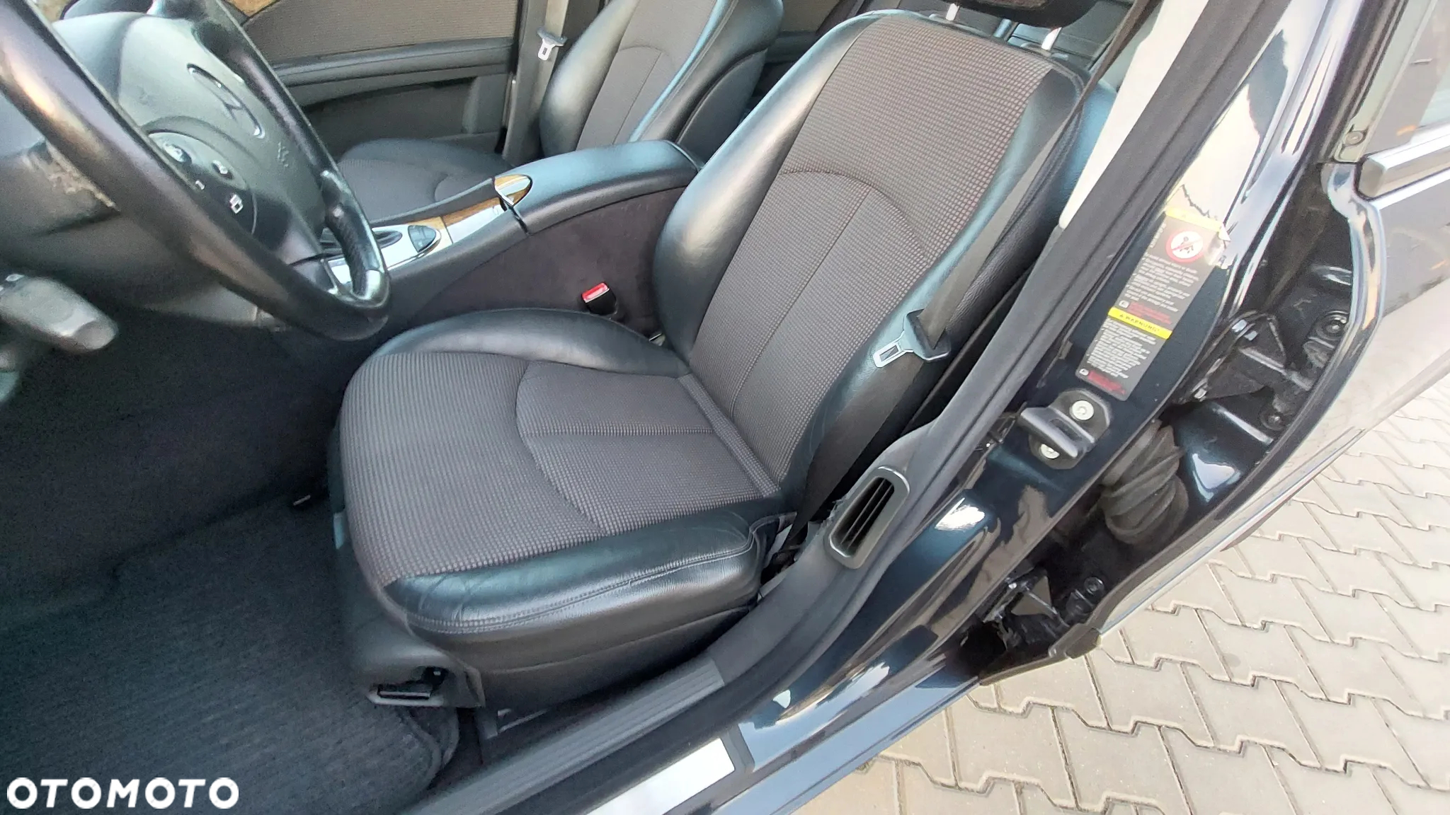 Mercedes-Benz Klasa E - 10