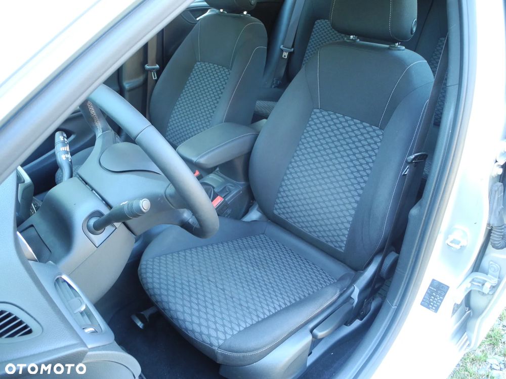 Opel Astra - 12