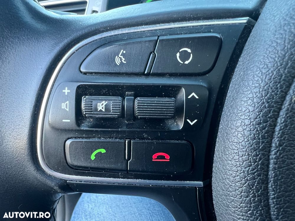 Kia Niro 1.6 GDI PHEV 2WD Aut. Spirit - 23