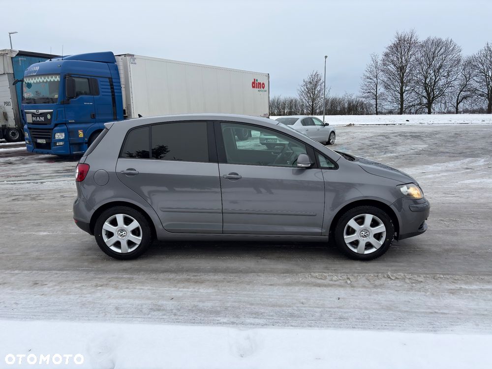 Volkswagen Golf Plus 2.0 TDI Goal - 4