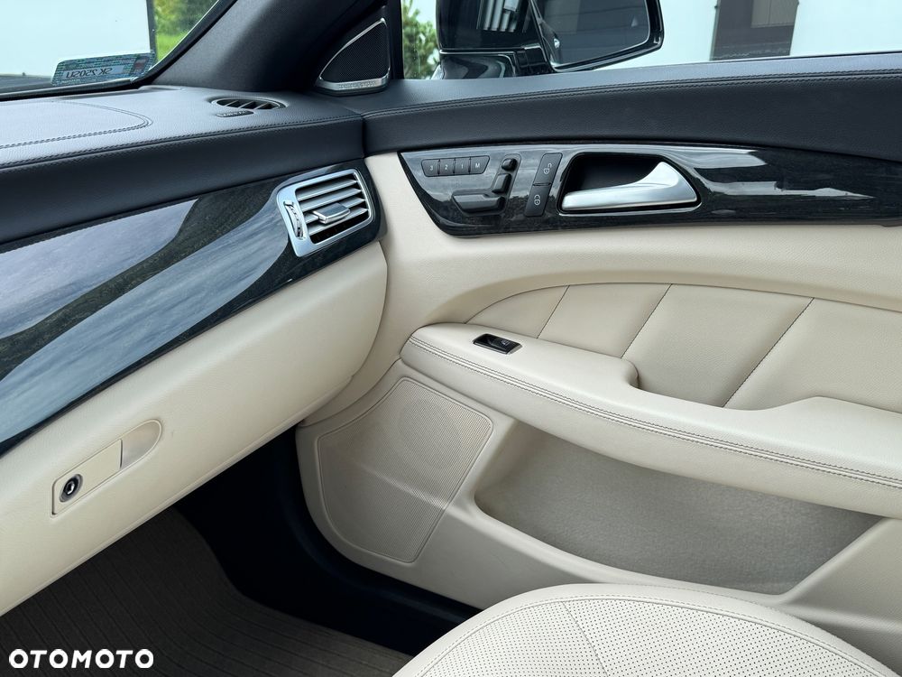 Mercedes-Benz CLS 500 4-Matic 9G-TRONIC - 18