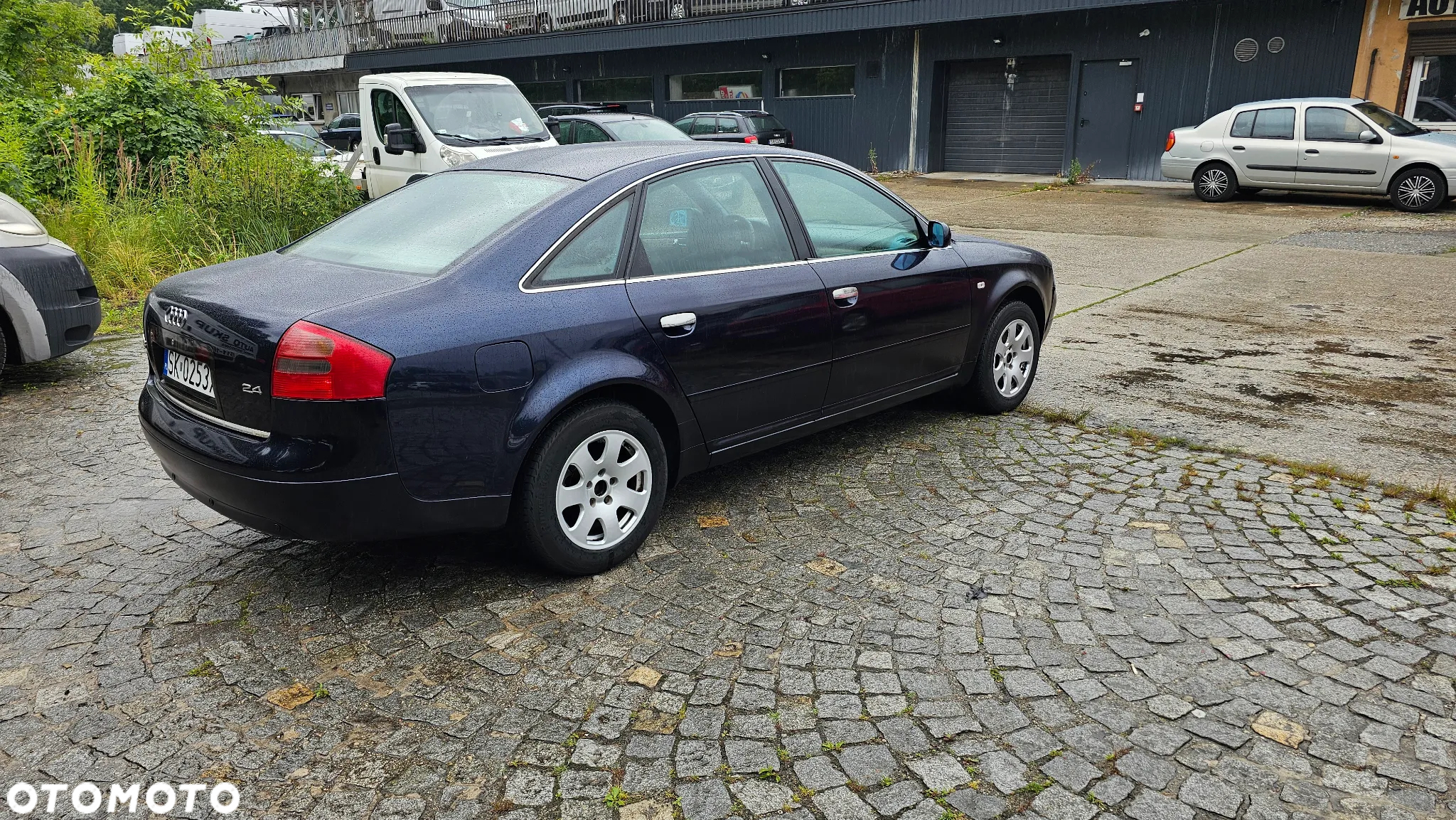 Audi A6 - 4