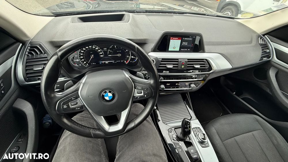 BMW X3 xDrive20d Aut. - 7