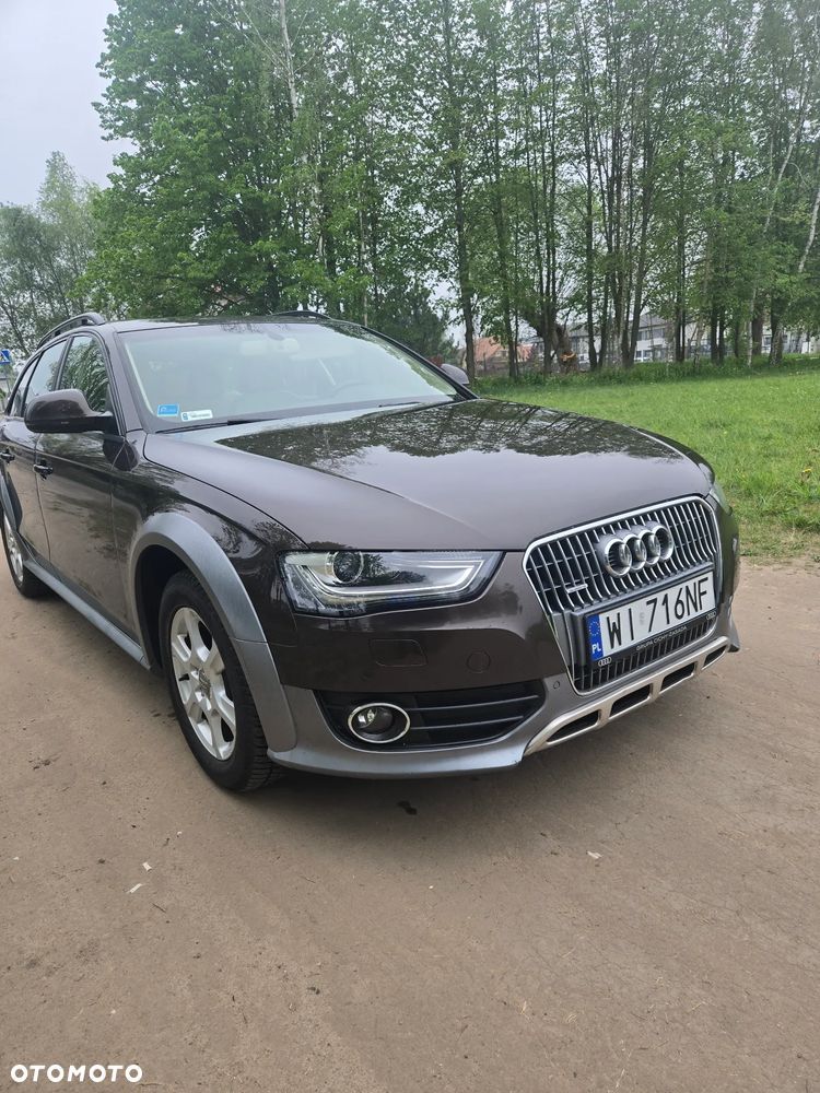 Audi A4 Allroad - 1