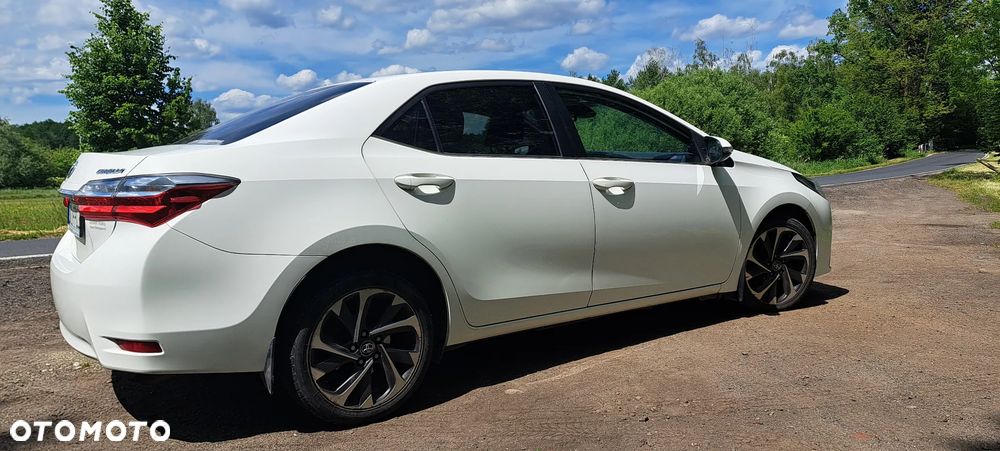 Toyota Corolla 1.6 Comfort - 8