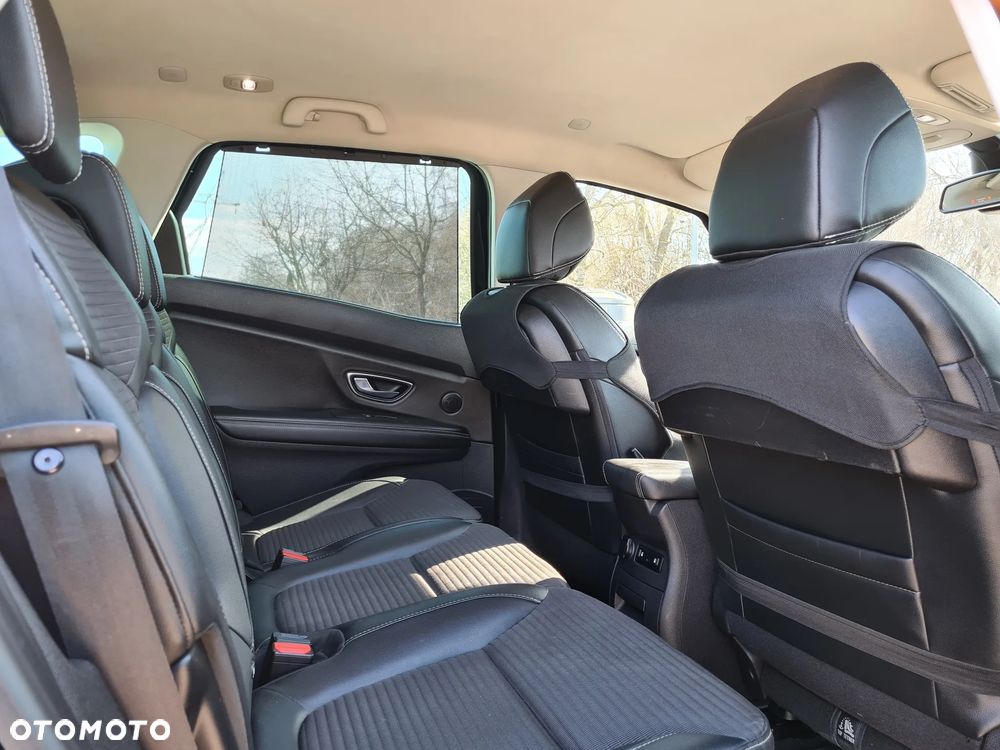 Renault Scenic - 28