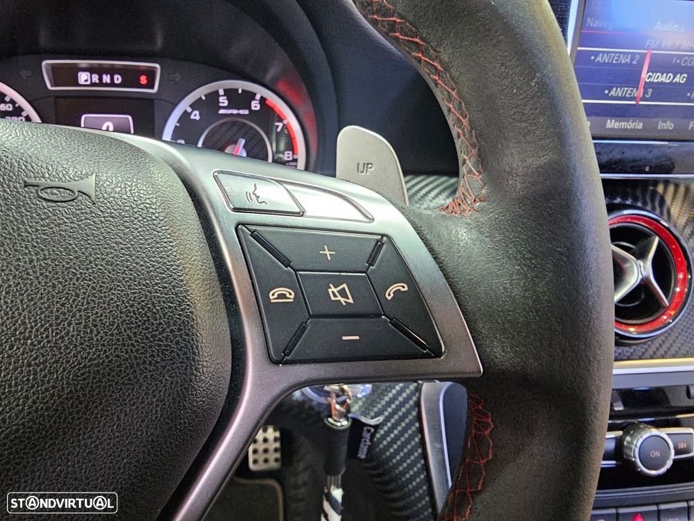 Mercedes-Benz A 45 AMG 4-Matic - 18