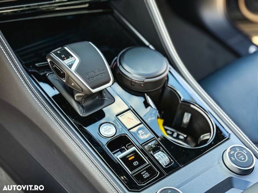 Volkswagen Touareg V6 TDI 4MOTION R-Line - 19