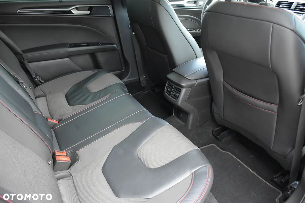 Ford Mondeo 1.5 EcoBoost STart-Stopp ST-Line - 34