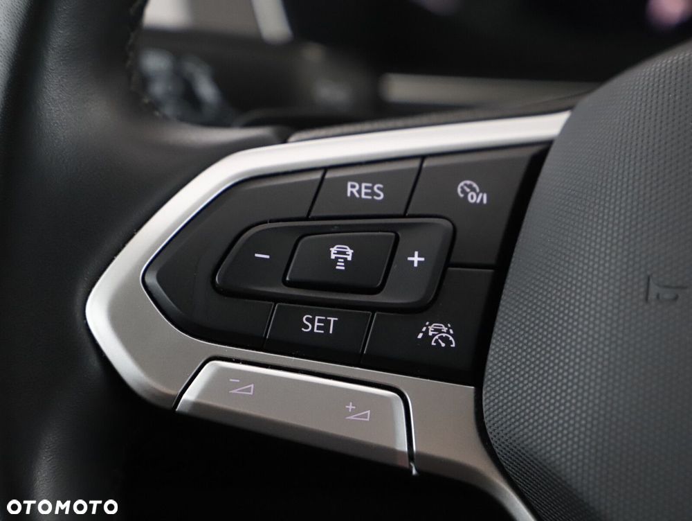 Volkswagen Passat Variant 2.0 TDI 4Mot Elegance DSG - 20