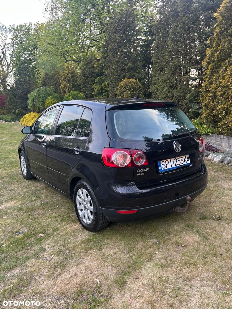 Volkswagen Golf Plus 1.9 TDI DPF Comfortline BlueMotion - 3