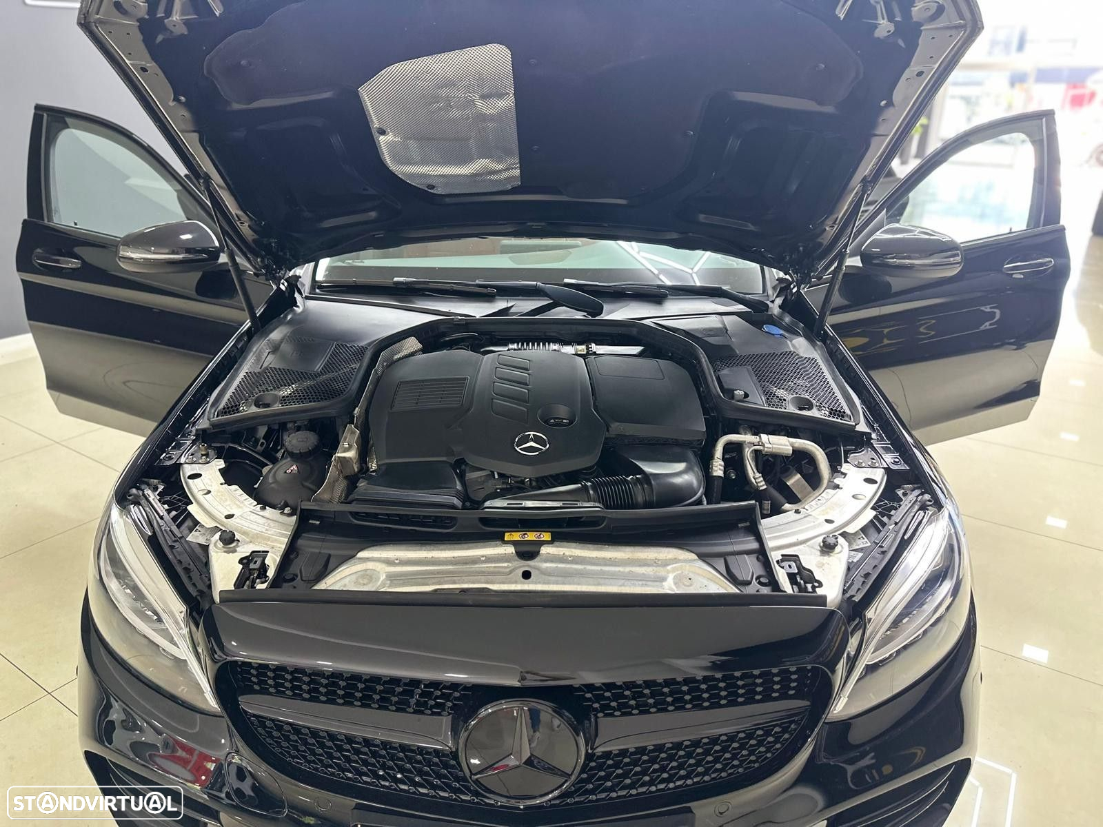 Mercedes-Benz C 300 d AMG Line - 34