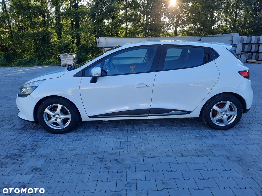 Renault Clio - 2
