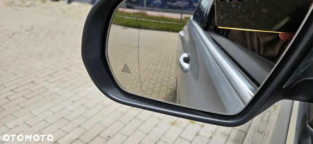Mercedes-Benz Klasa B 180 7G-DCT Style - 30