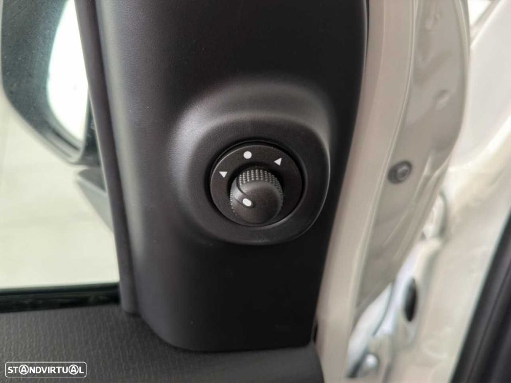 Fiat Panda 1.0 Hybrid - 12