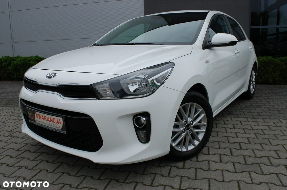 Kia Rio - 21