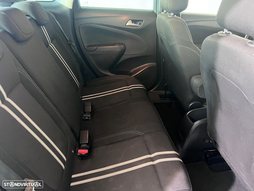 Opel Crossland 1.2 Design & Tech - 19