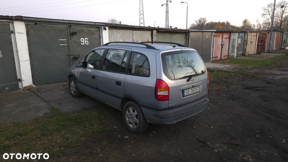 Opel Zafira 1.8 16V Elegance - 5