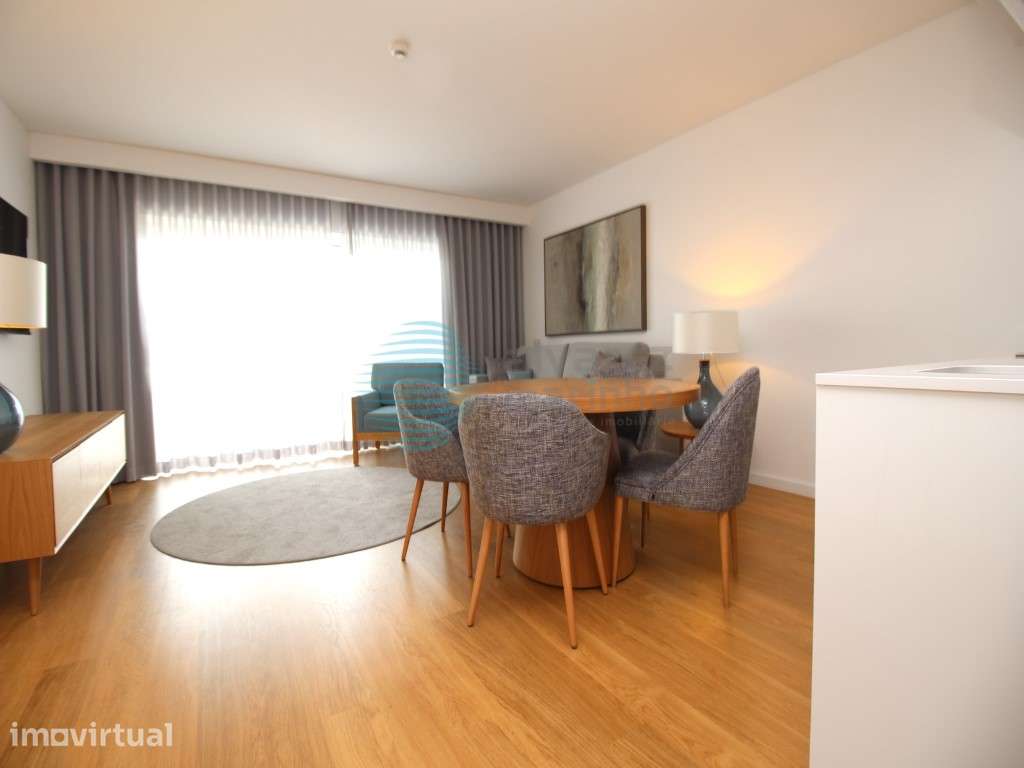 Apartamento T0 Duplex na 1ª Linha da praia de Sesimbra - Grande imagem: 4/18