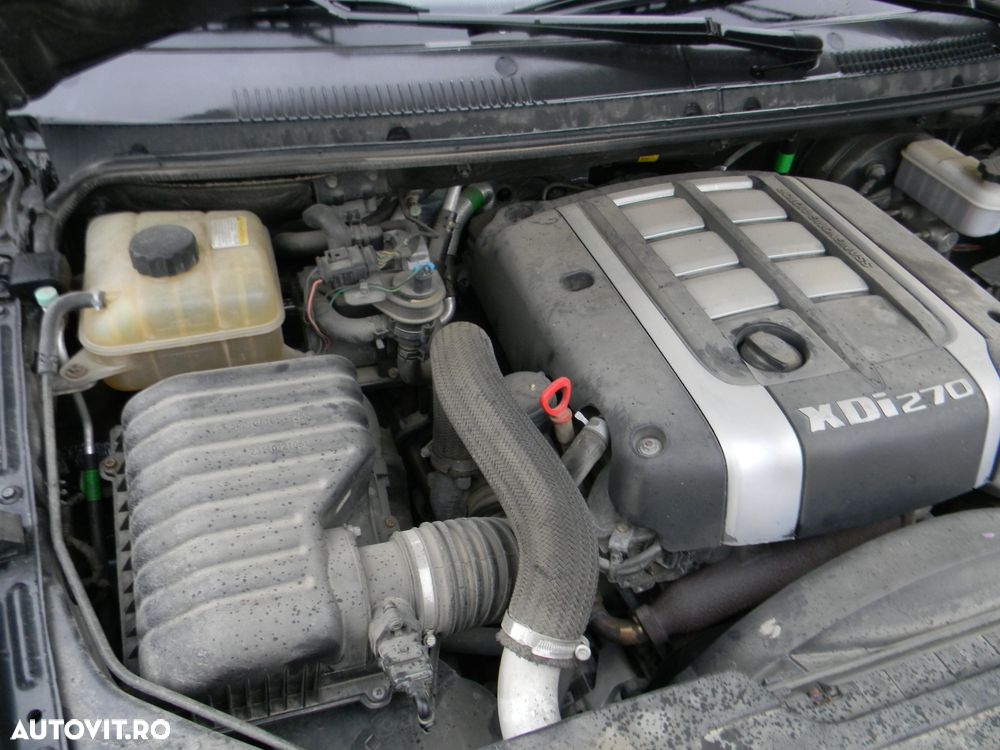 Dezmembrari  Ssangyong RODIUS  2005  > 0000 2.7 Xdi Motorina - 9