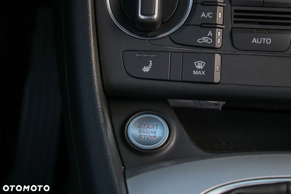 Audi Q3 2.0 TDI Sport - 36