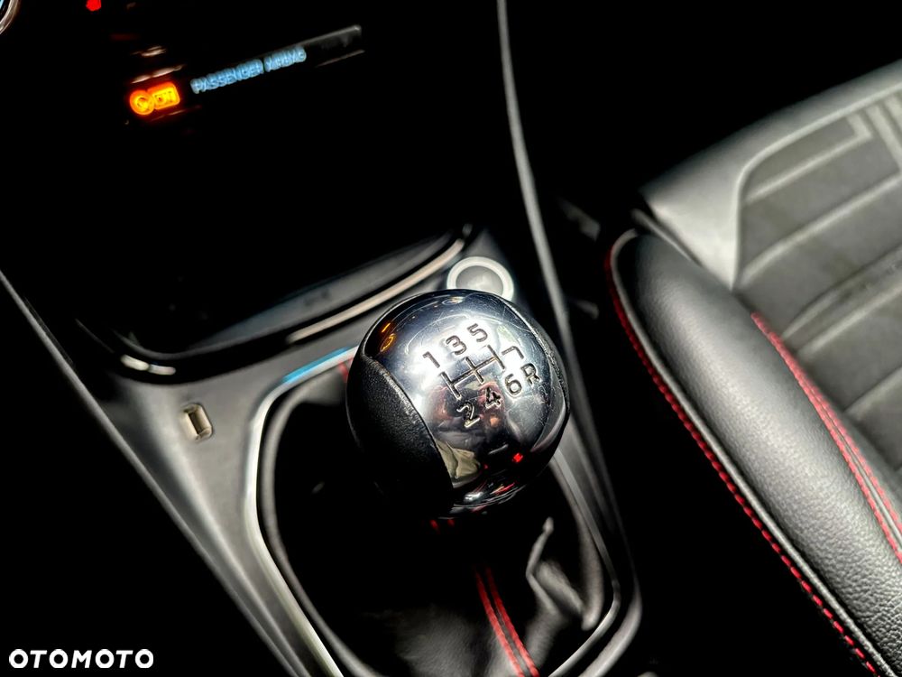 Ford Puma 1.0 EcoBoost Hybrid ST-LINE X - 30