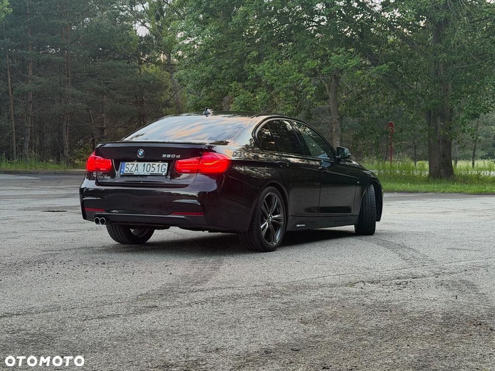 BMW Seria 3 320d M Sport - 4