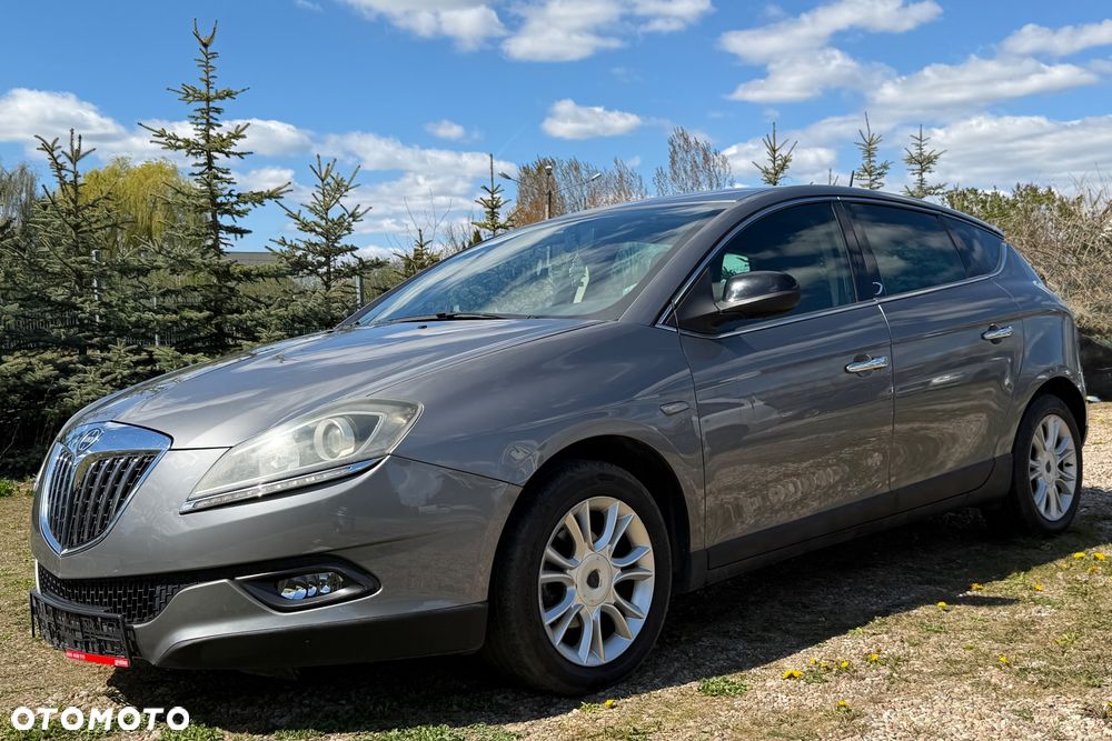 Lancia Delta 1.6 MultiJet 16v Silver - 20