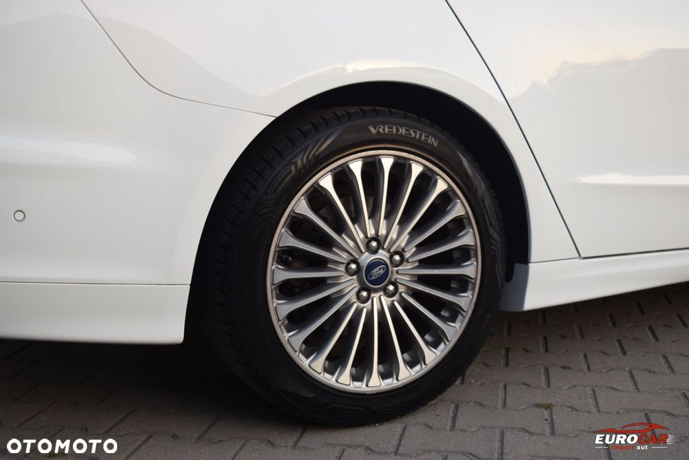 Ford Mondeo 2.0 TDCi Titanium - 29