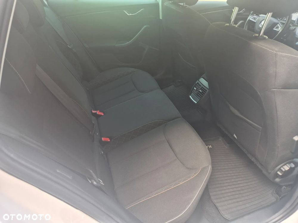 Skoda Kamiq 1.0 TSI Ambition - 16