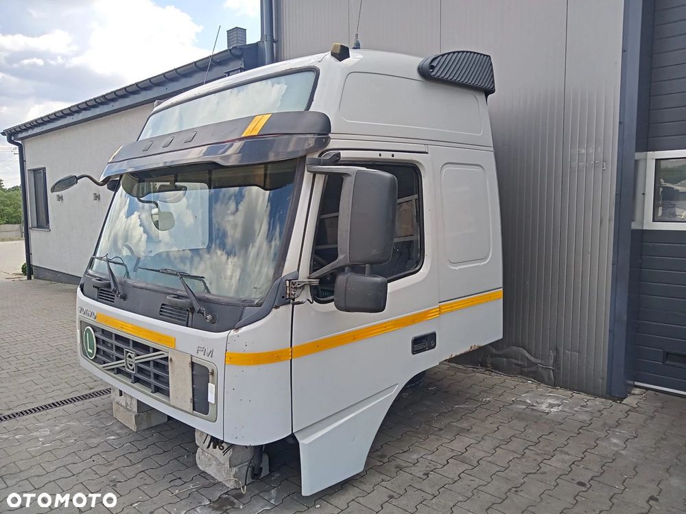 VOLVO FM13 KABINA KOMPLETNA GLOBETROTTER - 2