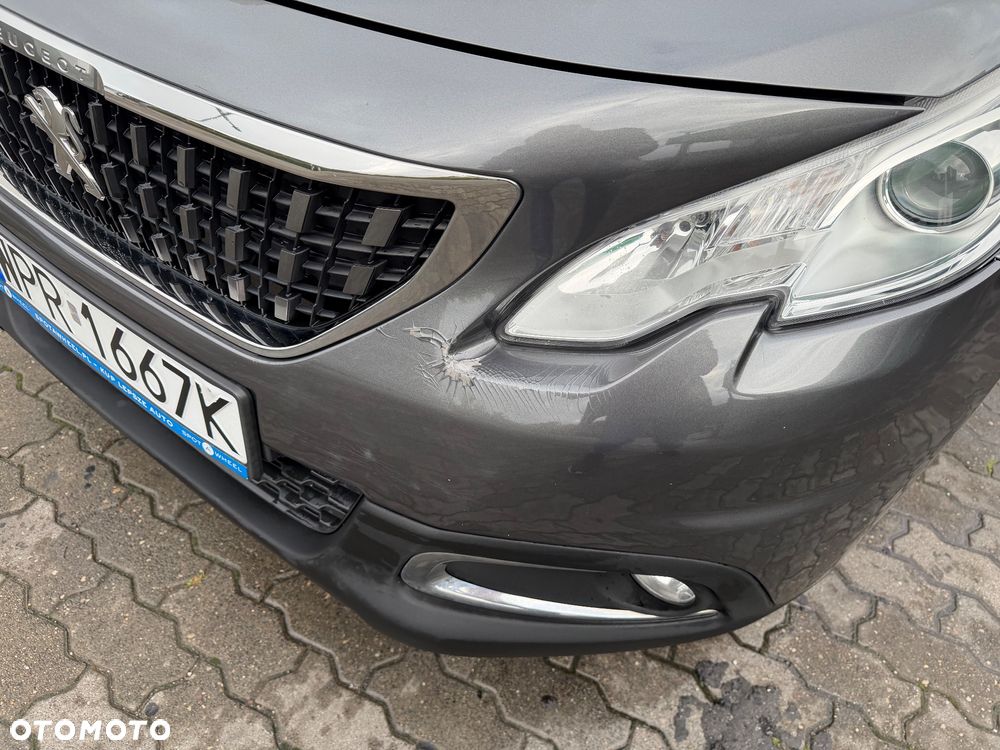 Peugeot 2008 1.6 BlueHDi Allure - 9