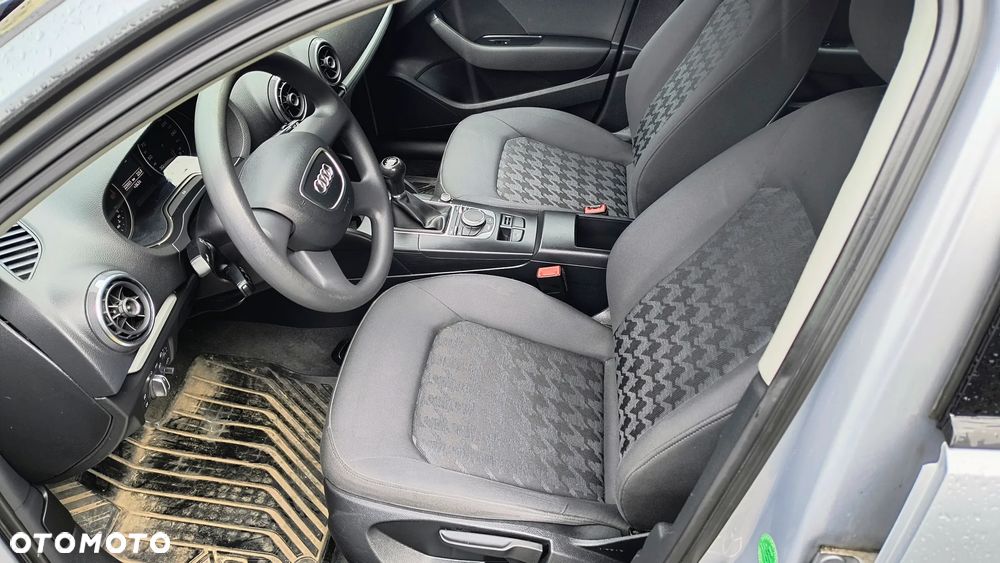 Audi A3 1.6 TDI clean diesel Attraction - 9