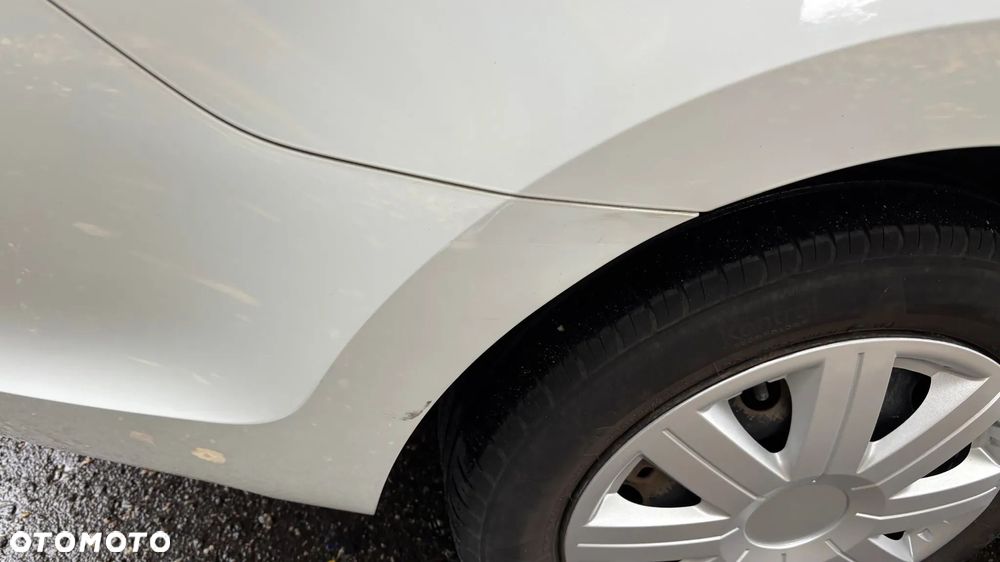 Skoda RAPID 1.0 TSI Active - 22