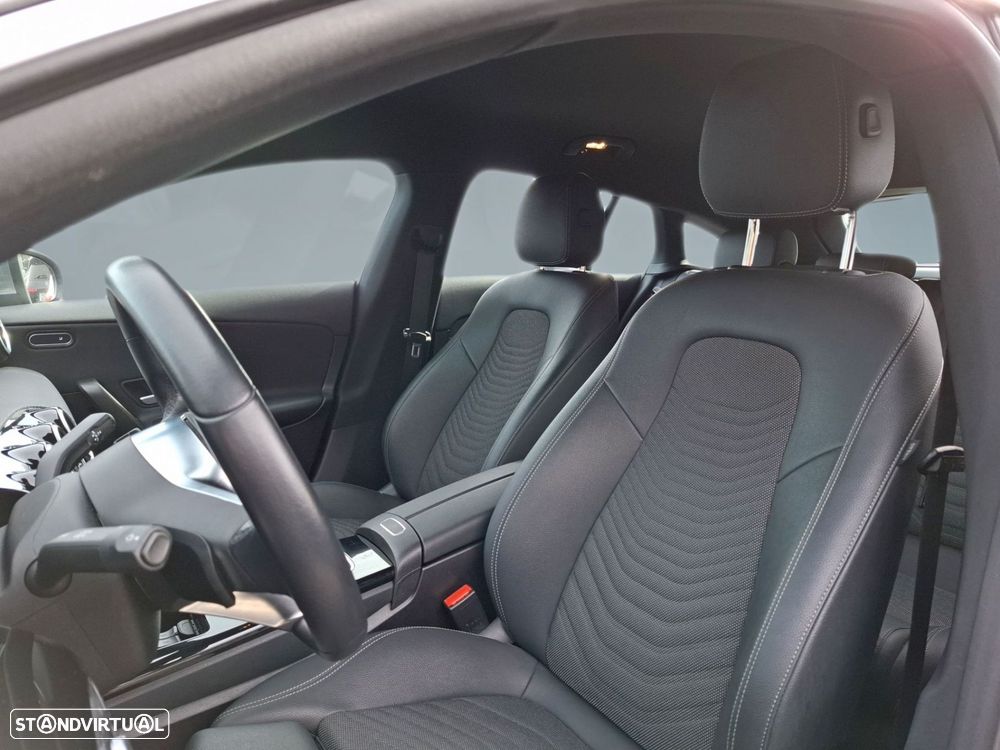 Mercedes-Benz CLA 180 d Shooting Brake AMG Line Aut. - 11