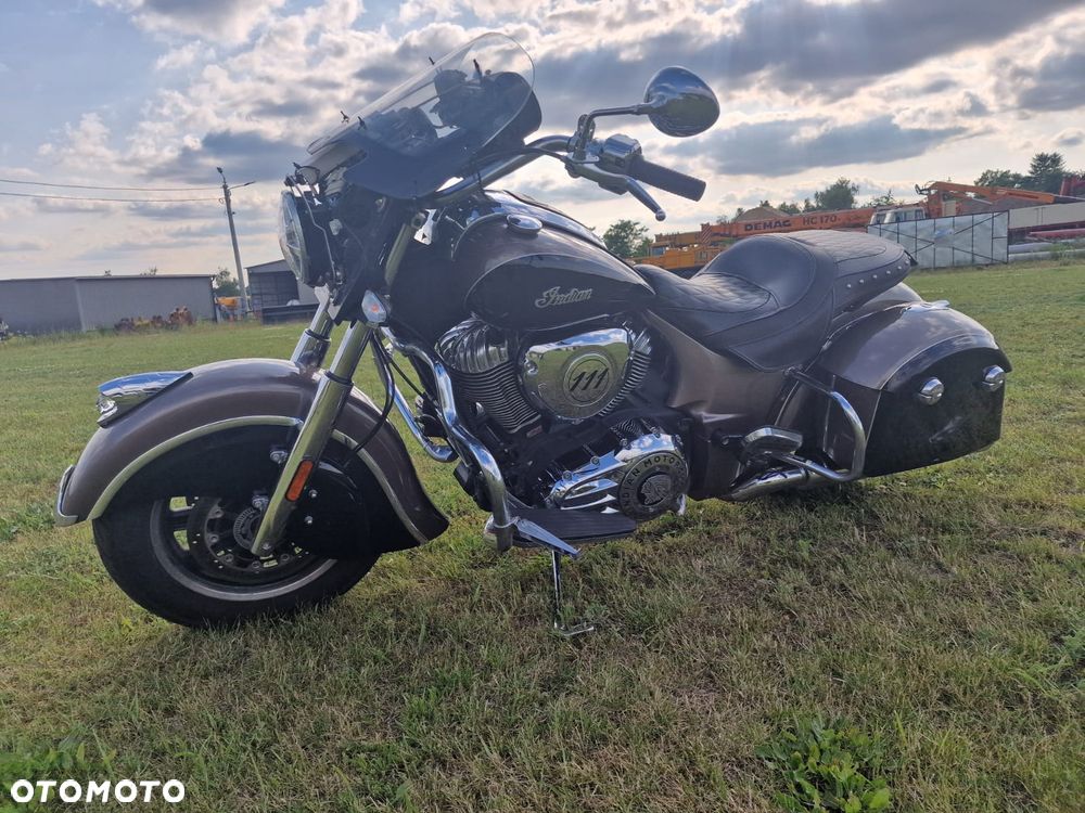 Indian Roadmaster - 3