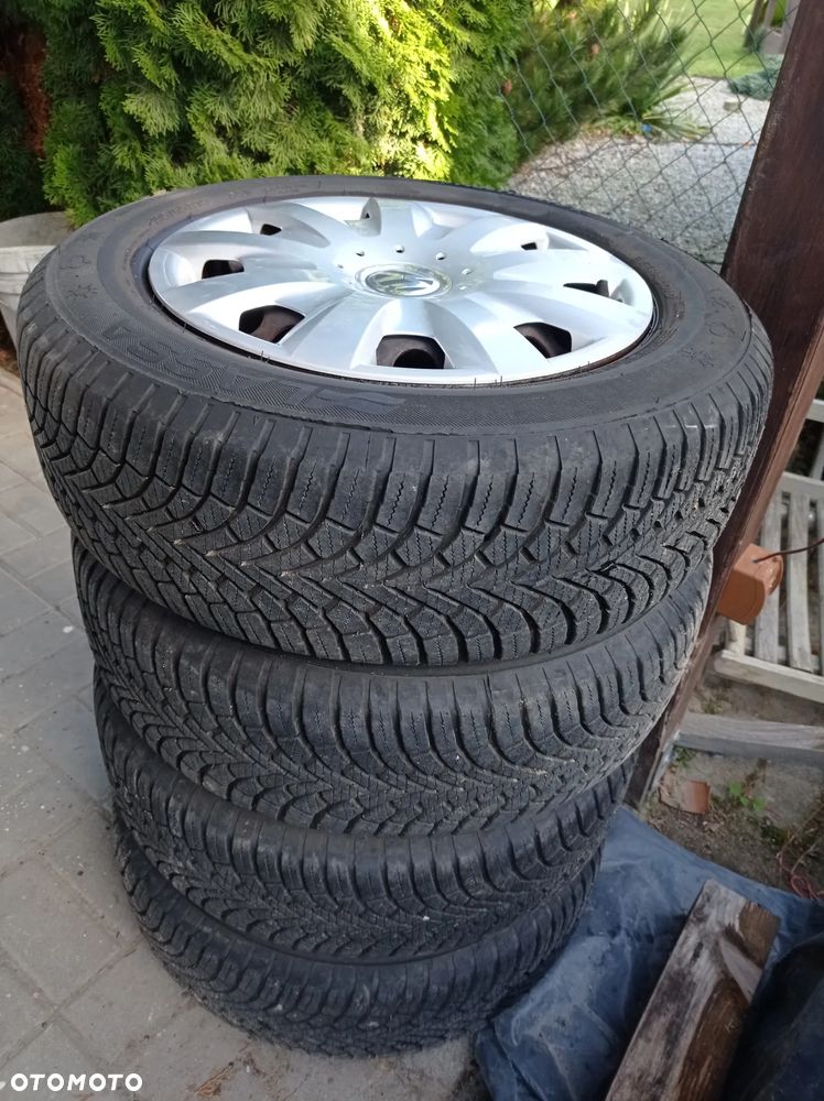 Volkswagen Golf Plus 1.2 TSI DSG Style - 16