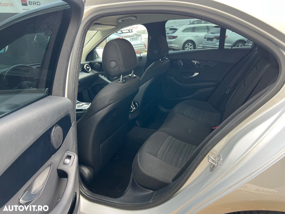 Mercedes-Benz C 180 d 9G-TRONIC - 13