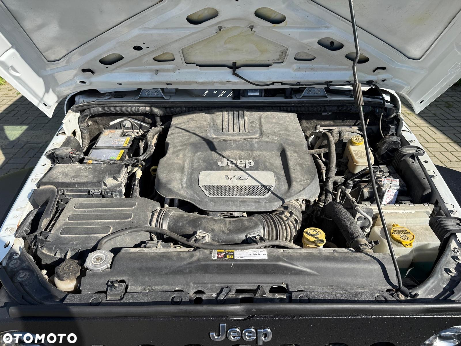 Jeep Wrangler - 9