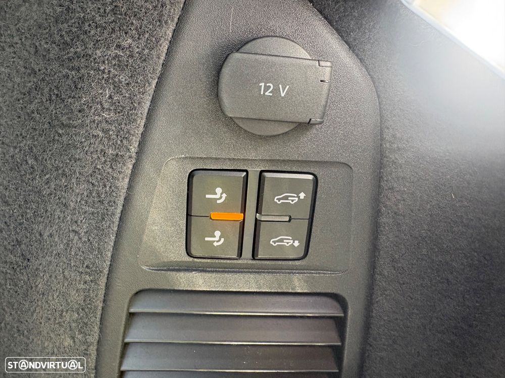 VW Touareg 3.0 TDI V6 Elegance Plus - 39