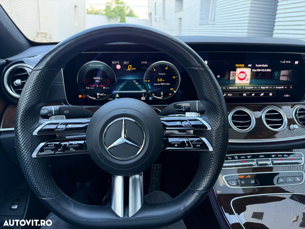 Mercedes-Benz E 220 d 4MATIC 9G-TRONIC AMG Line - 8